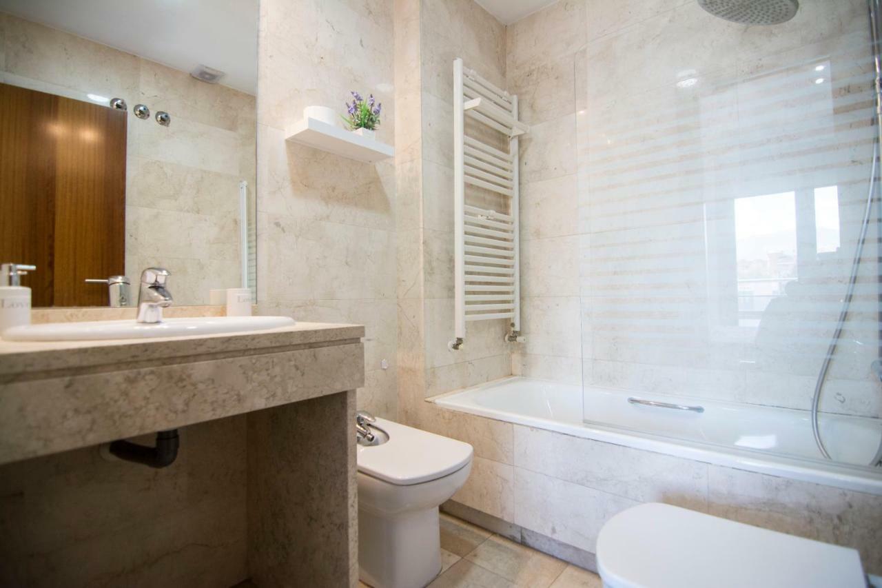 Enjoygranada Lujo Piscina Y Parking Appartement Buitenkant foto